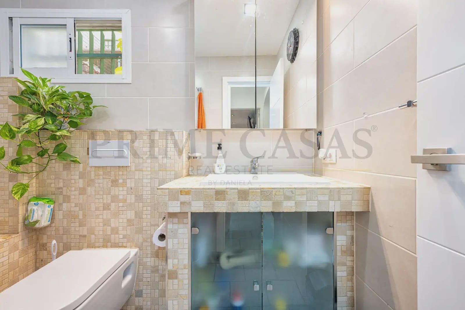 1 bedroom Bungalow for rent in San Bartolome de Tirajana with pool - € 1,000 (Ref: 9819789)