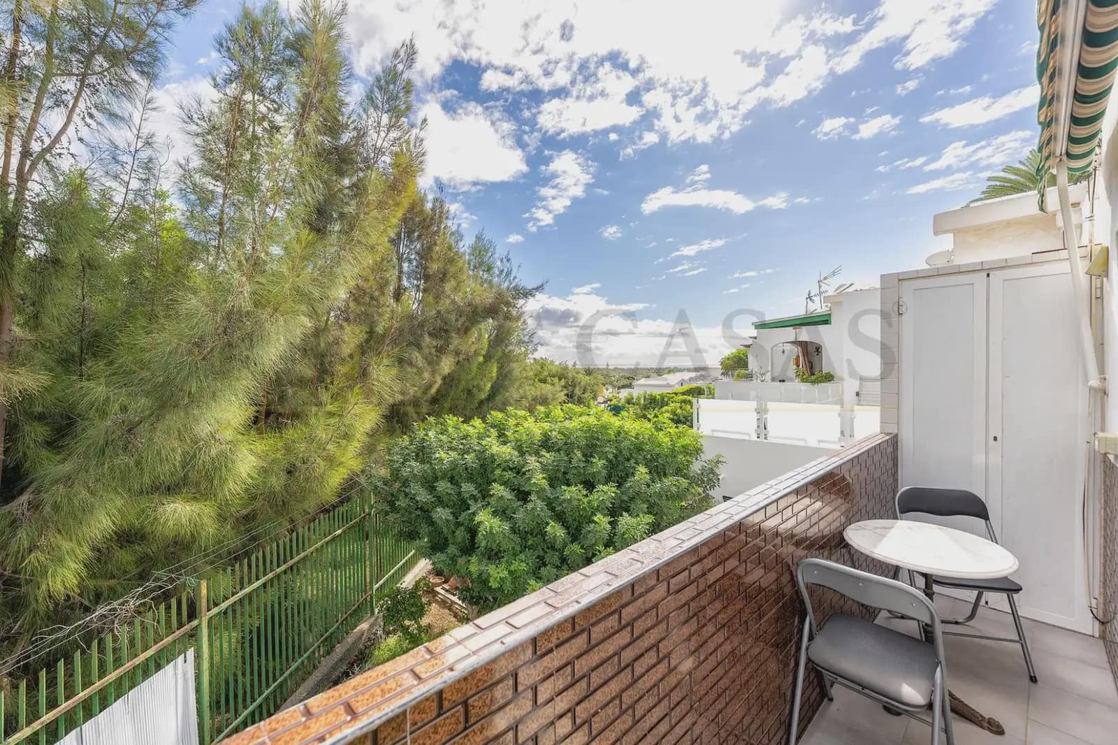1 bedroom Bungalow for rent in San Bartolome de Tirajana with pool - € 1,000 (Ref: 9819789)