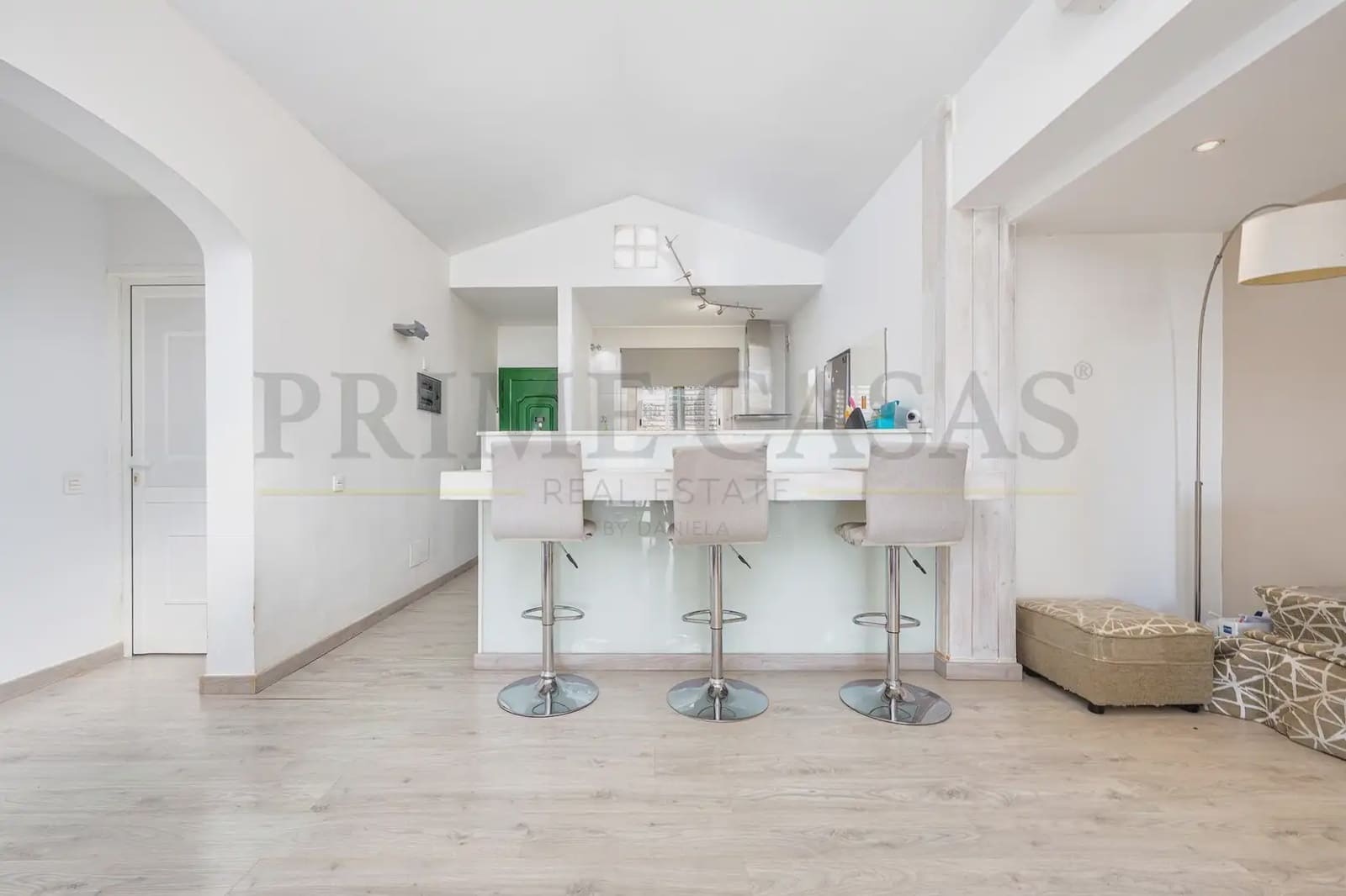 Bungalow for sale in San Bartolome de Tirajana with pool - € 560,000 (Ref: 9824584)