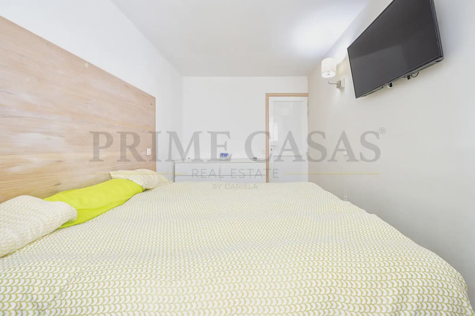 Bungalow for sale in San Bartolome de Tirajana with pool - € 560,000 (Ref: 9824584)