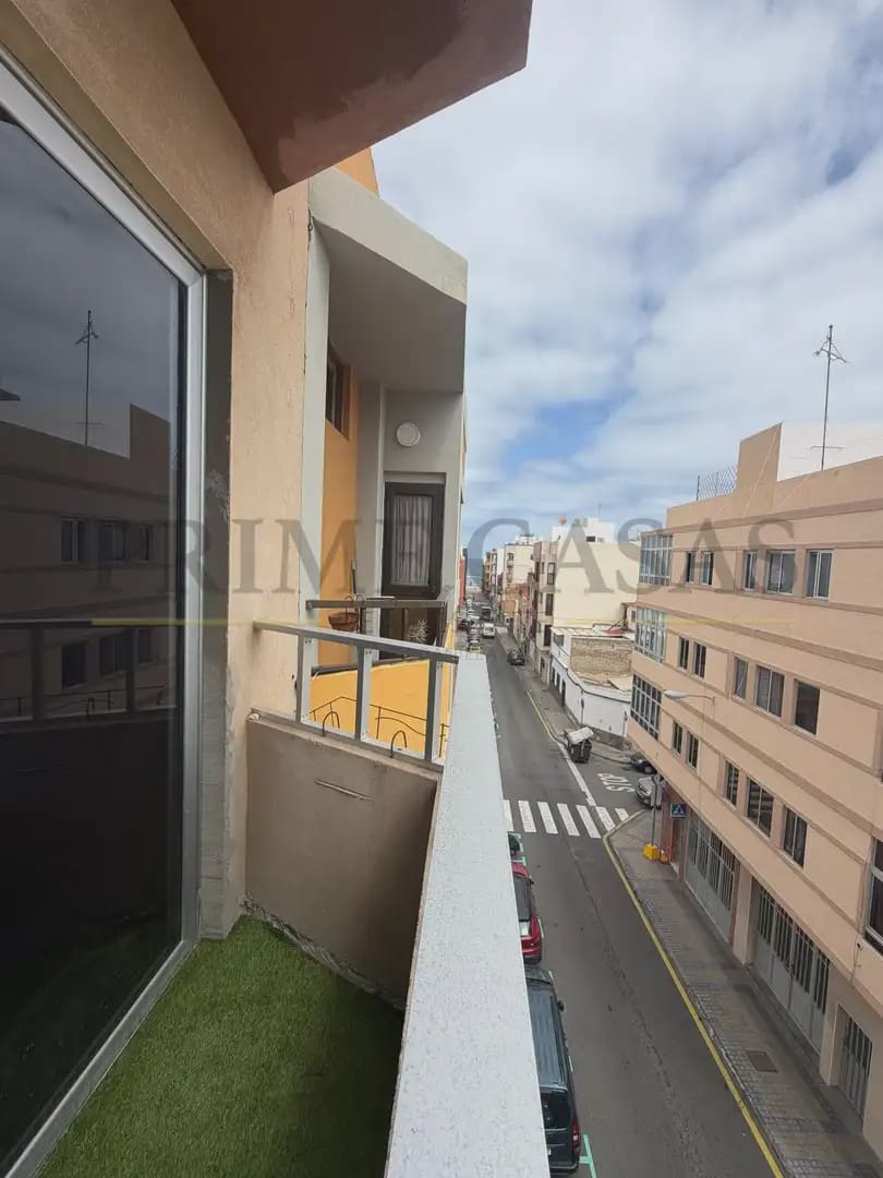 2 soveværelse Penthouse til salg i Las Palmas de Gran Canaria - € 312.000 (Ref: 9863577)