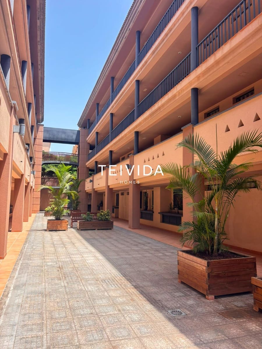 2 sypialnia Mieszkanie do wynajęcia w Playa Paraiso z basenem garażem - 1 400 € (Ref: 10019697)