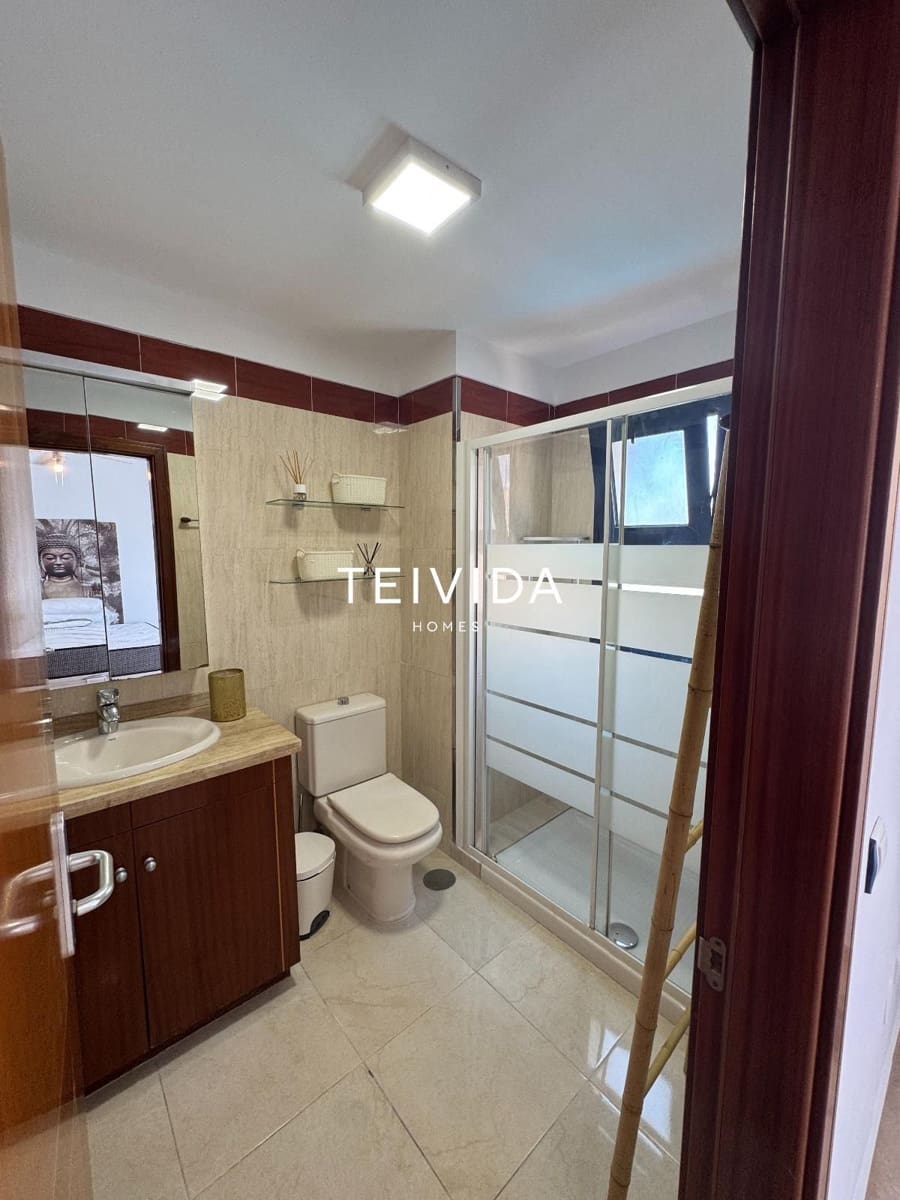 Appartement de 3 chambres à louer à Palm-Mar avec piscine - 2 900 € (Ref: 10021629)
