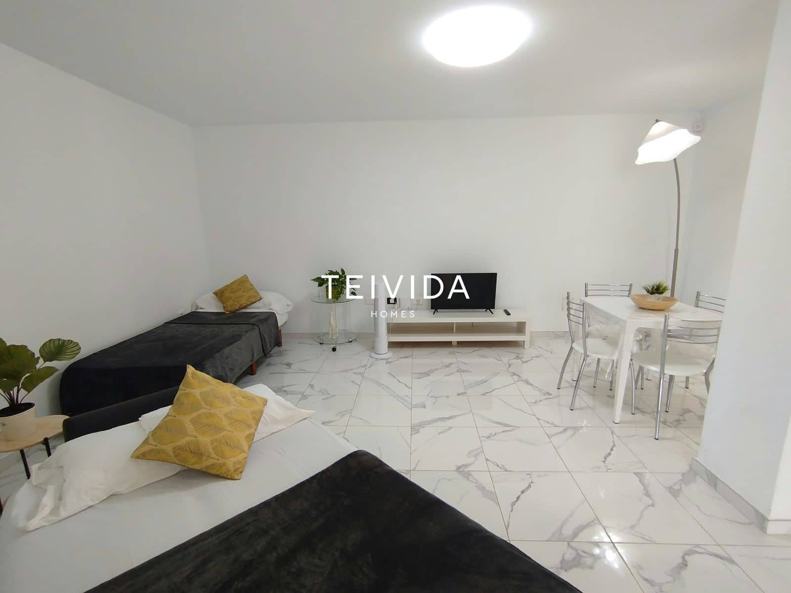 3 bedroom Townhouse for sale in San Eugenio with pool - € 779,000 (Ref: 10033160)
