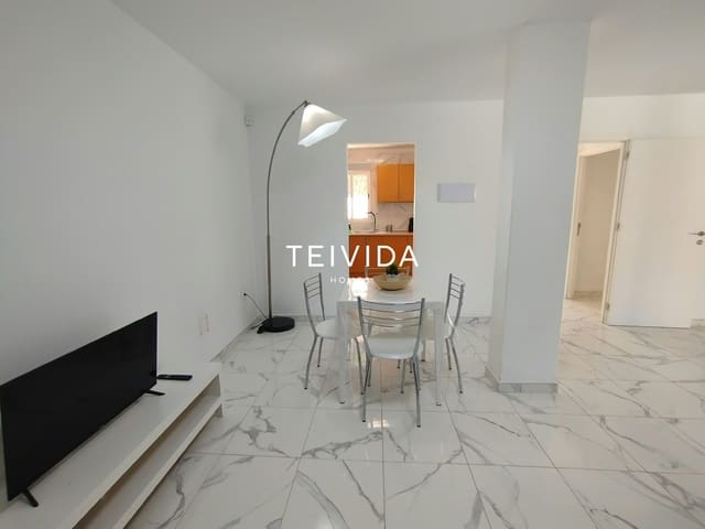 3 makuuhuone Omakotitalo myytävänä paikassa San Eugenio, Adeje mukana uima-altaan - 779 000 € (Ref: 10033160)