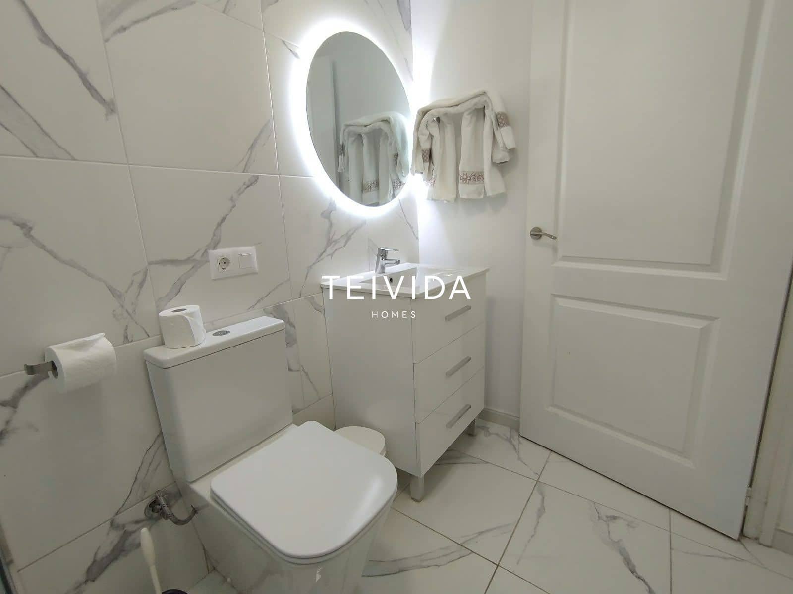 3 bedroom Townhouse for sale in San Eugenio with pool - € 779,000 (Ref: 10033160)