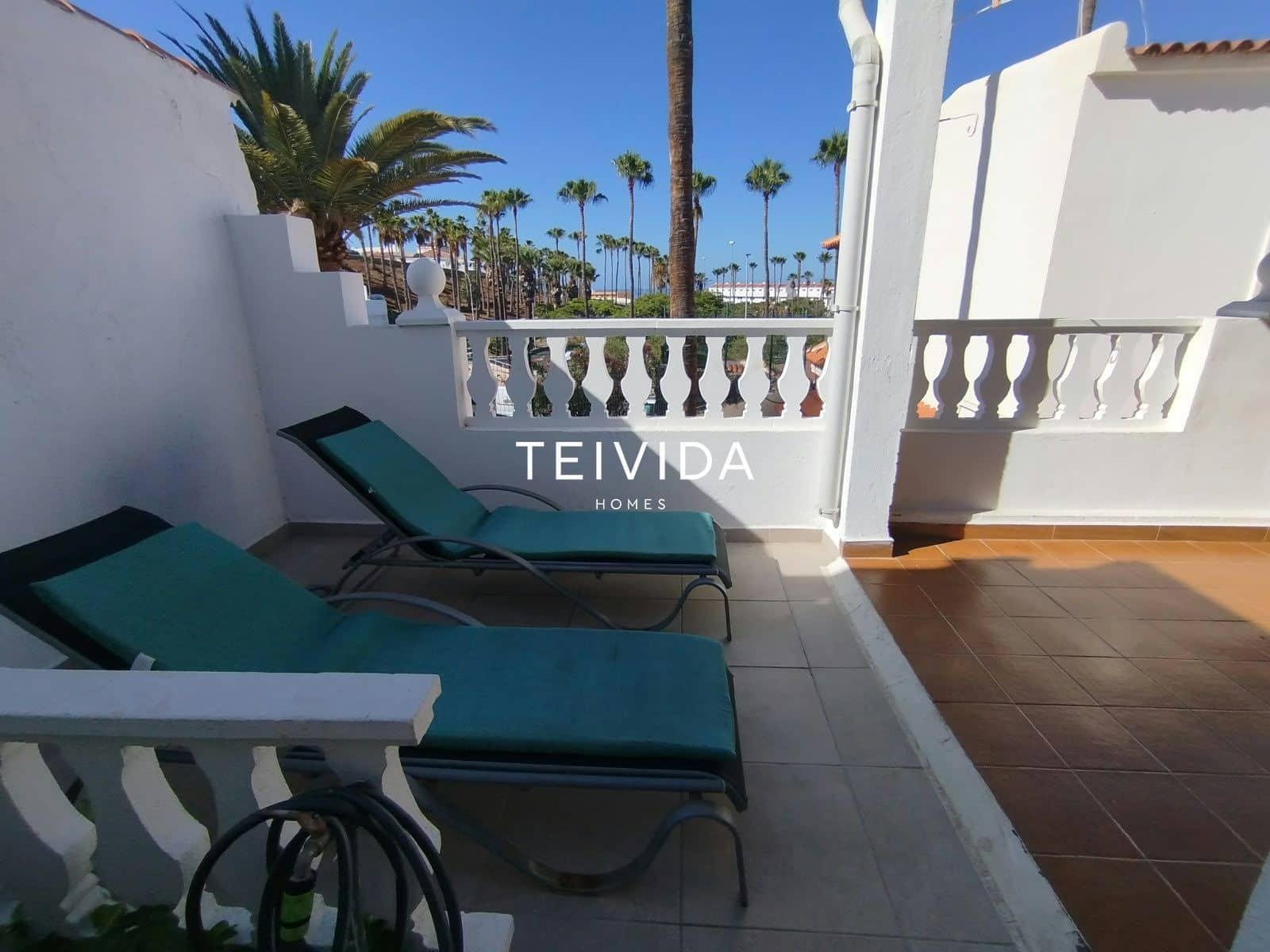 3 bedroom Townhouse for sale in San Eugenio with pool - € 779,000 (Ref: 10033160)