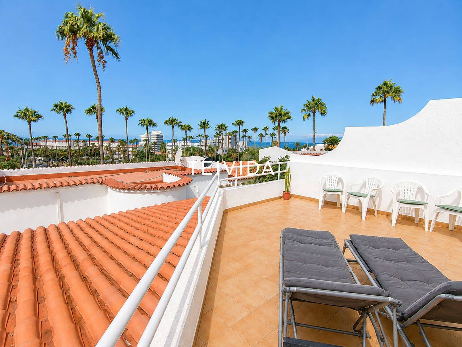 3 bedroom Townhouse for sale in San Eugenio with pool - € 779,000 (Ref: 10033160)