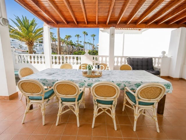 3 makuuhuone Omakotitalo myytävänä paikassa San Eugenio, Adeje mukana uima-altaan - 779 000 € (Ref: 10033160)