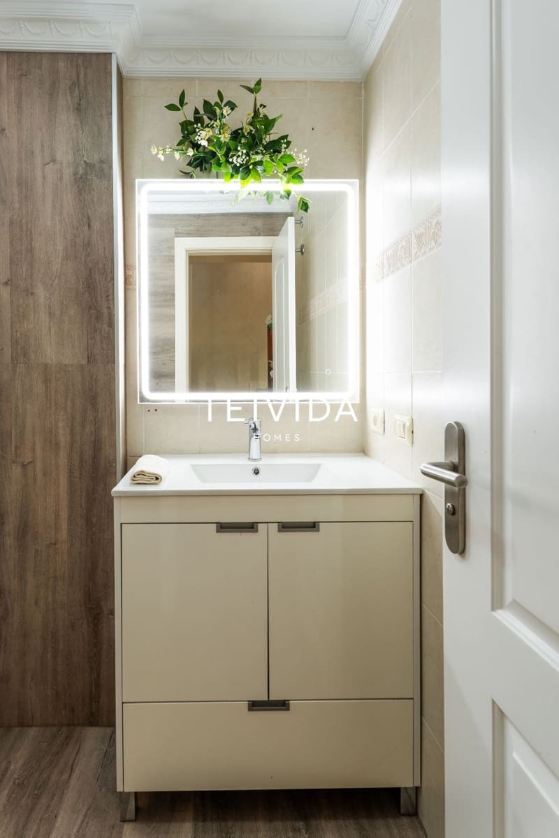 4 bedroom Townhouse for sale in Playa Fanabe with garage - € 980,000 (Ref: 10033248)
