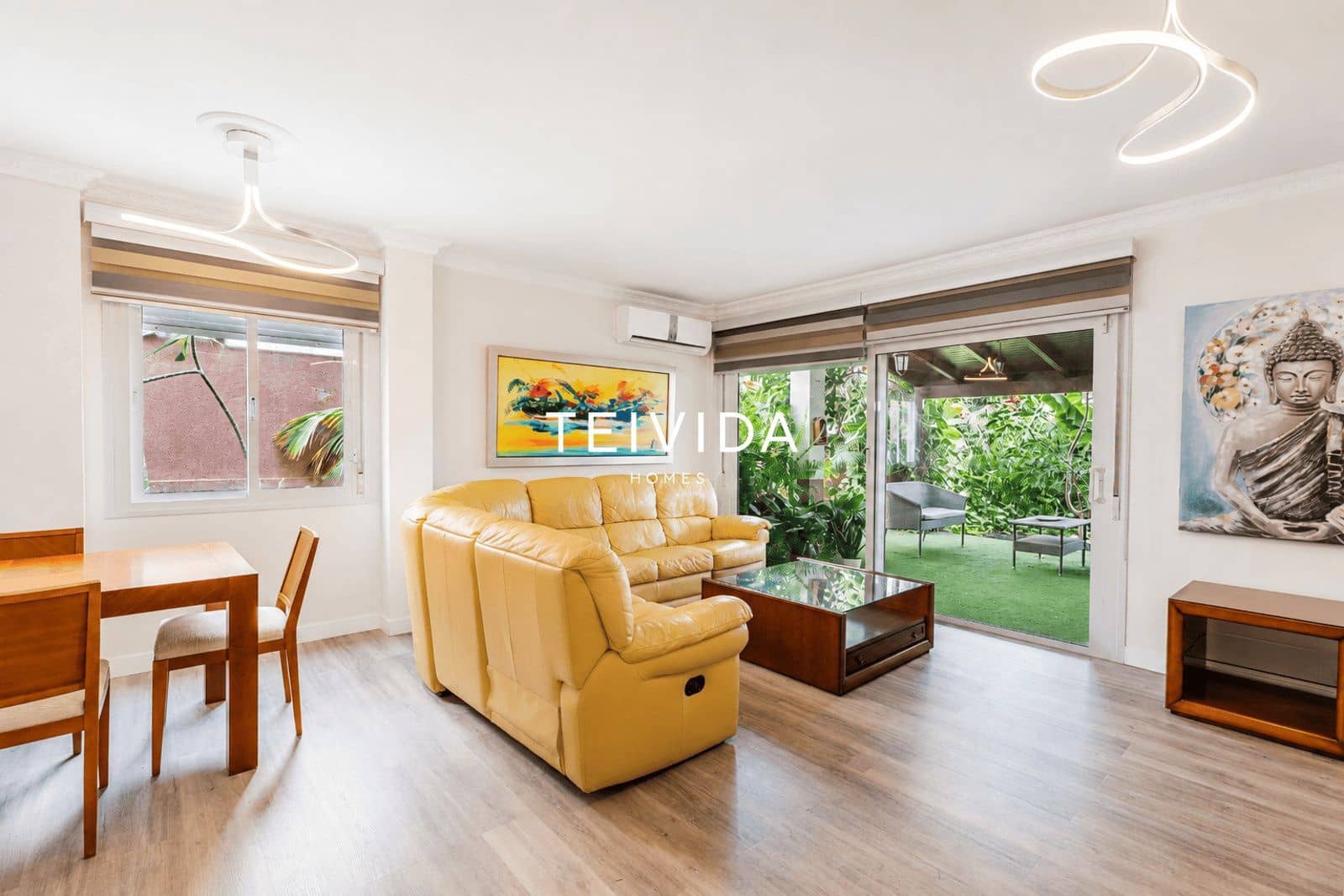 4 bedroom Townhouse for sale in Playa Fanabe with garage - € 980,000 (Ref: 10033248)