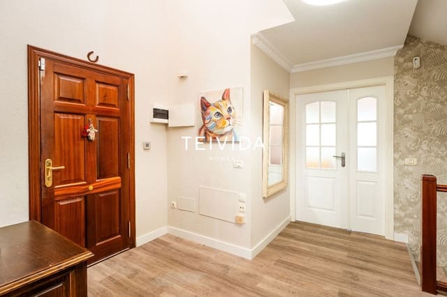 4 bedroom Townhouse for sale in Playa Fañabe, Adeje with garage - € 980,000 (Ref: 10033248)
