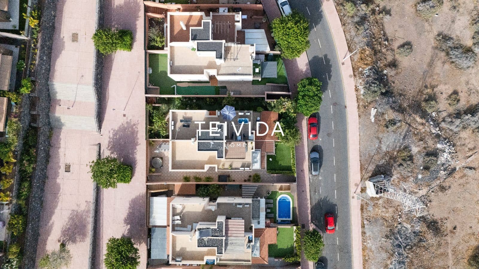 4 bedroom Townhouse for sale in Playa Fanabe with garage - € 980,000 (Ref: 10033248)