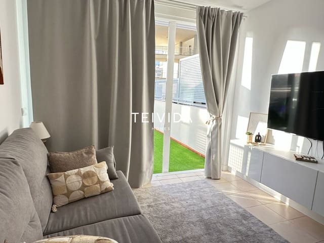 1 soveværelse Lejlighed til leje i Puerto Santiago, Santiago del Teide med swimmingpool garage - € 1.300 (Ref: 10033413)