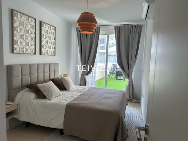 1 soveværelse Lejlighed til leje i Puerto Santiago, Santiago del Teide med swimmingpool garage - € 1.300 (Ref: 10033413)