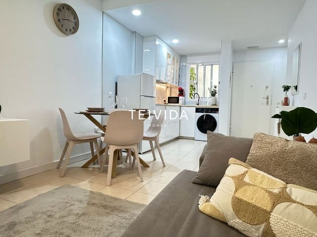 1 soveværelse Lejlighed til leje i Puerto Santiago, Santiago del Teide med swimmingpool garage - € 1.300 (Ref: 10033413)