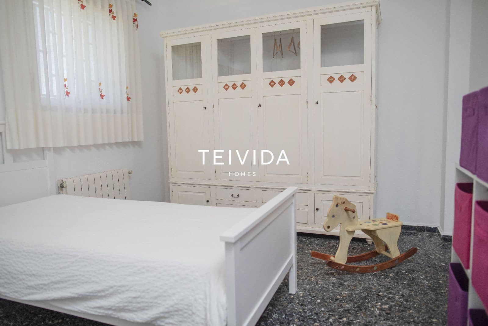4 chambre Villa/Maison à vendre à La Esperanza avec piscine - 700 000 € (Ref: 10034477)