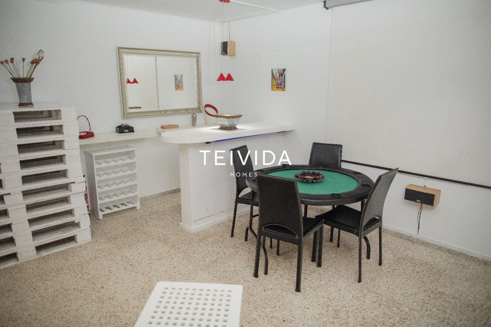 4 chambre Villa/Maison à vendre à La Esperanza avec piscine - 700 000 € (Ref: 10034477)