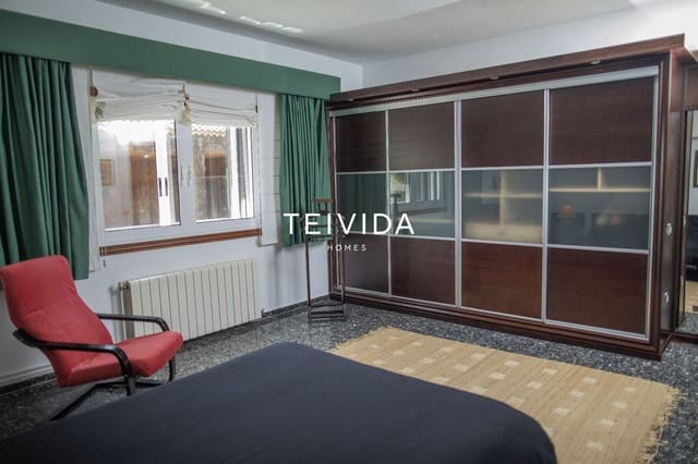 4 chambre Villa/Maison à vendre à La Esperanza, El Rosario avec piscine - 700 000 € (Ref: 10034477)