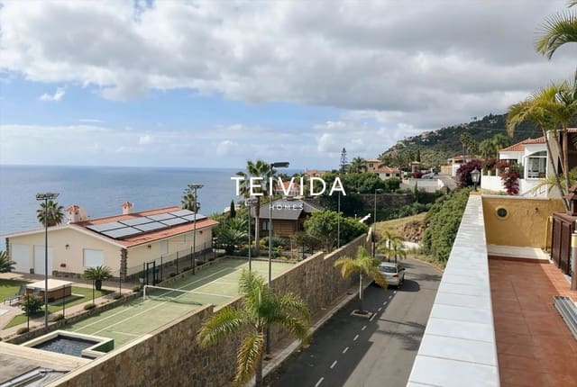 3 Zimmer Villa zu verkaufen in El Sauzal mit Pool Garage - 756.000 € (Ref: 10034478)