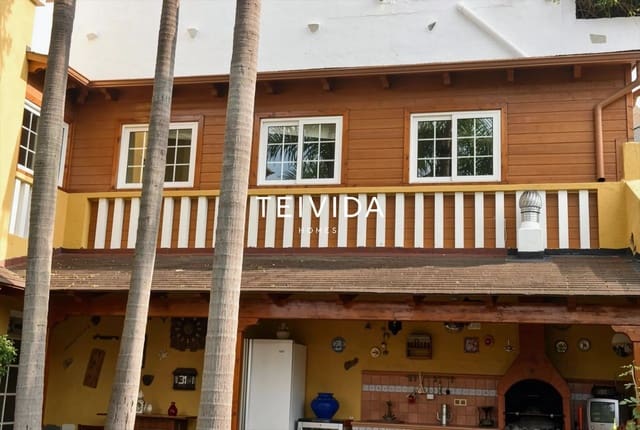 3 Zimmer Villa zu verkaufen in El Sauzal mit Pool Garage - 756.000 € (Ref: 10034478)
