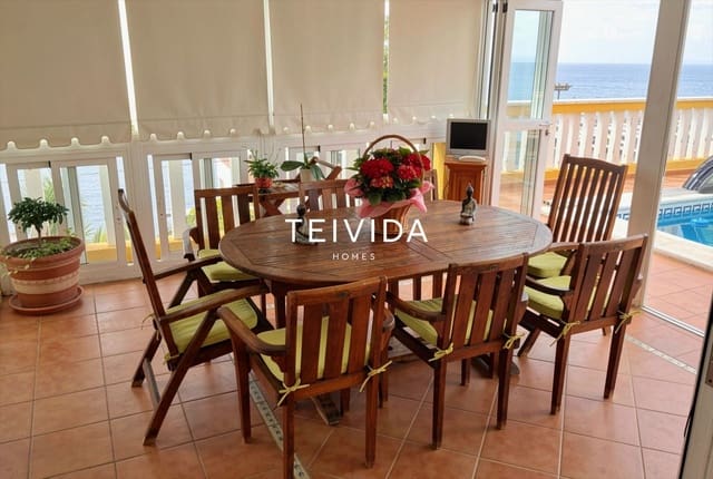 3 Zimmer Villa zu verkaufen in El Sauzal mit Pool Garage - 756.000 € (Ref: 10034478)