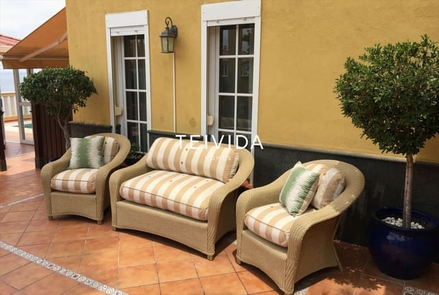 3 Zimmer Villa zu verkaufen in El Sauzal mit Pool Garage - 756.000 € (Ref: 10034478)