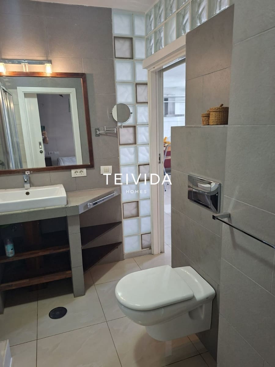 2 quarto Apartamento para arrendar em Santa Cruz de Tenerife - 1 200 € (Ref: 10042209)