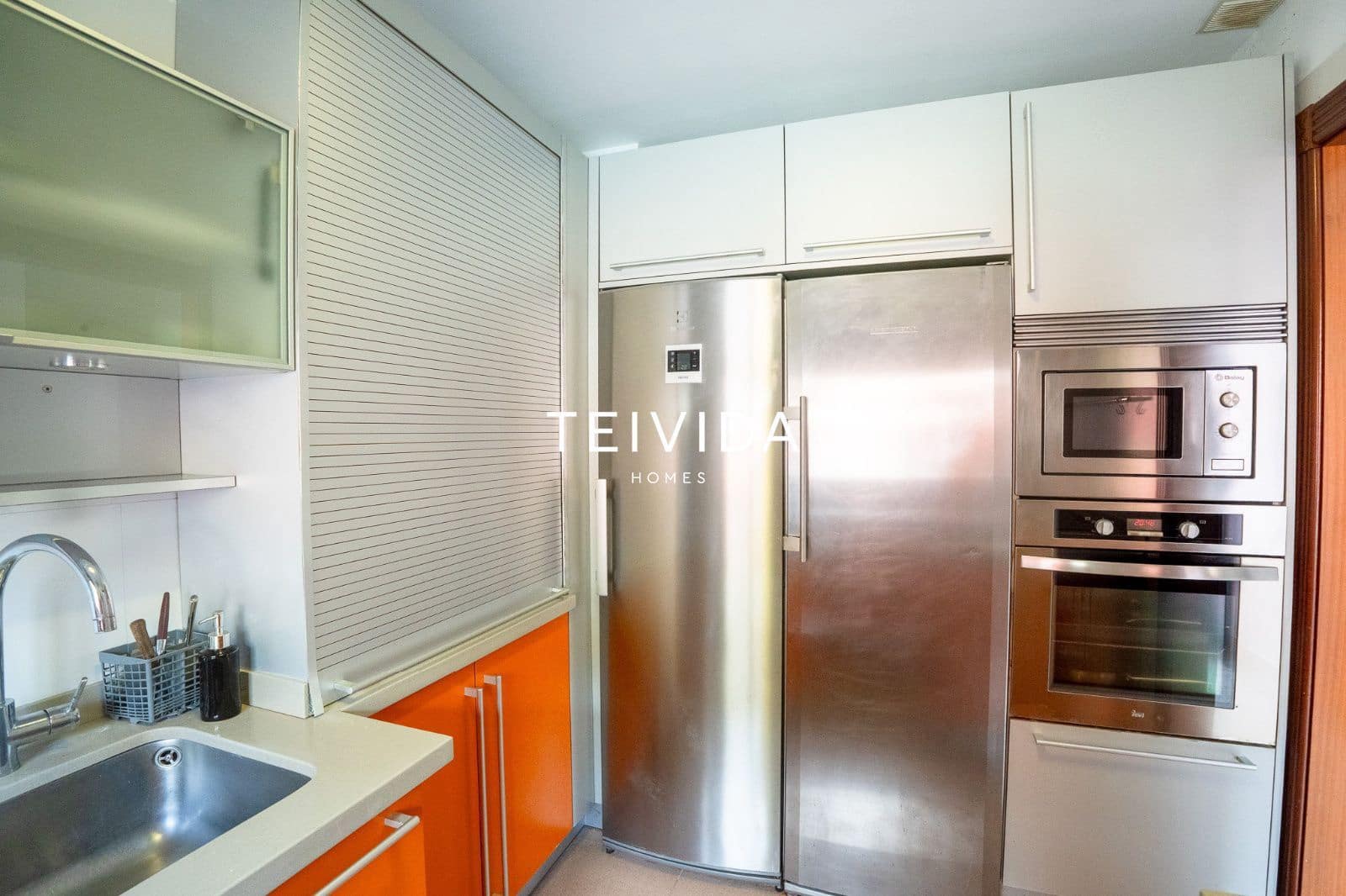 1 sovrum Lägenhet att hyra i El Madronal med pool garage - 2 000 € (Ref: 10042210)