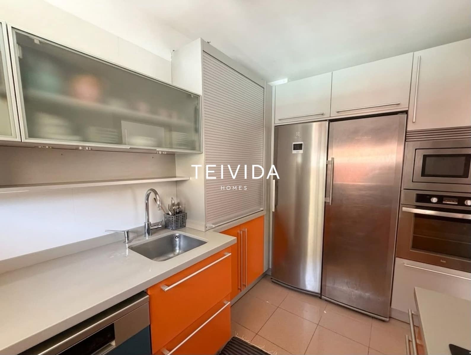 1 sovrum Lägenhet att hyra i El Madronal med pool garage - 2 000 € (Ref: 10042210)