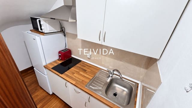 2 soverom Leilighet til leie i El Madroñal, Adeje med garasje - € 1 200 (Ref: 10042211)