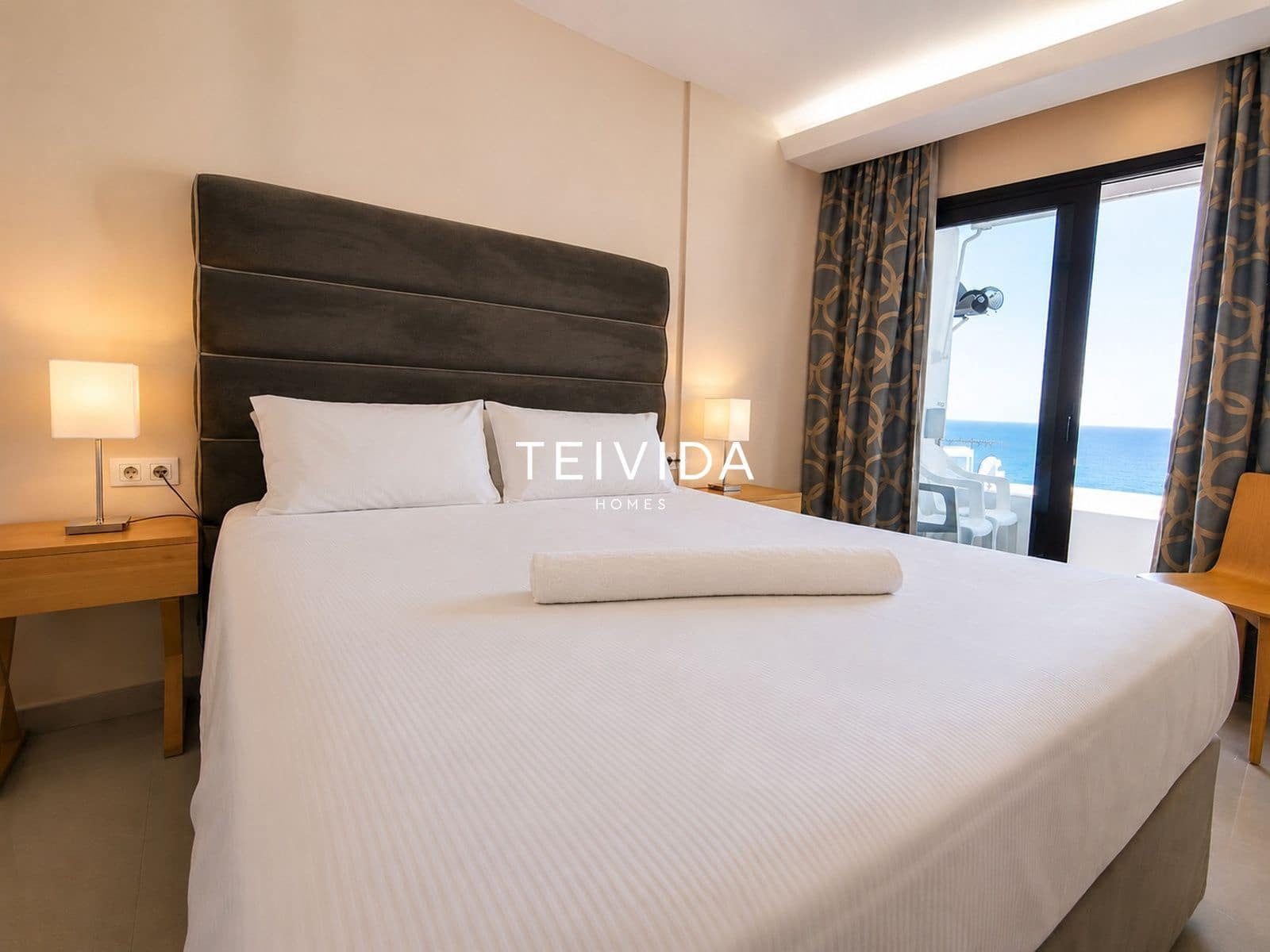 2 chambre Appartement à vendre à Callao Salvaje avec piscine - 365 000 € (Ref: 10043600)