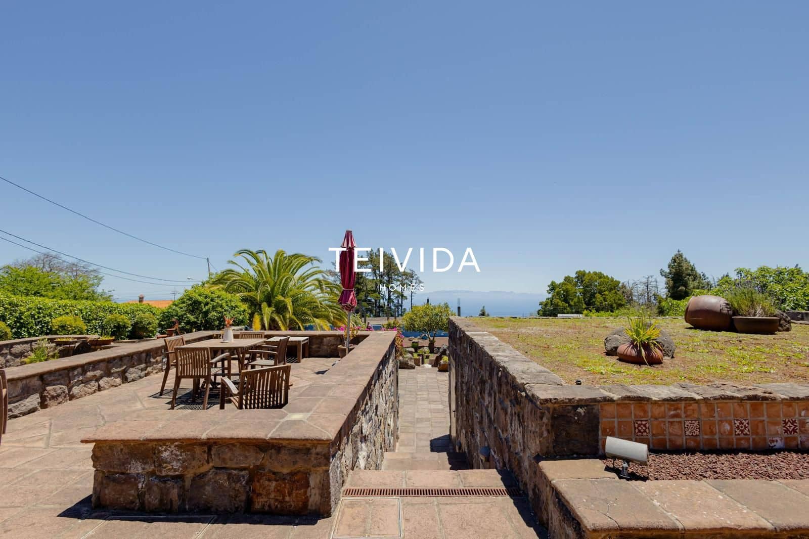 2 Zimmer Villa zu verkaufen in La Esperanza mit Pool Garage - 730.000 € (Ref: 10050443)