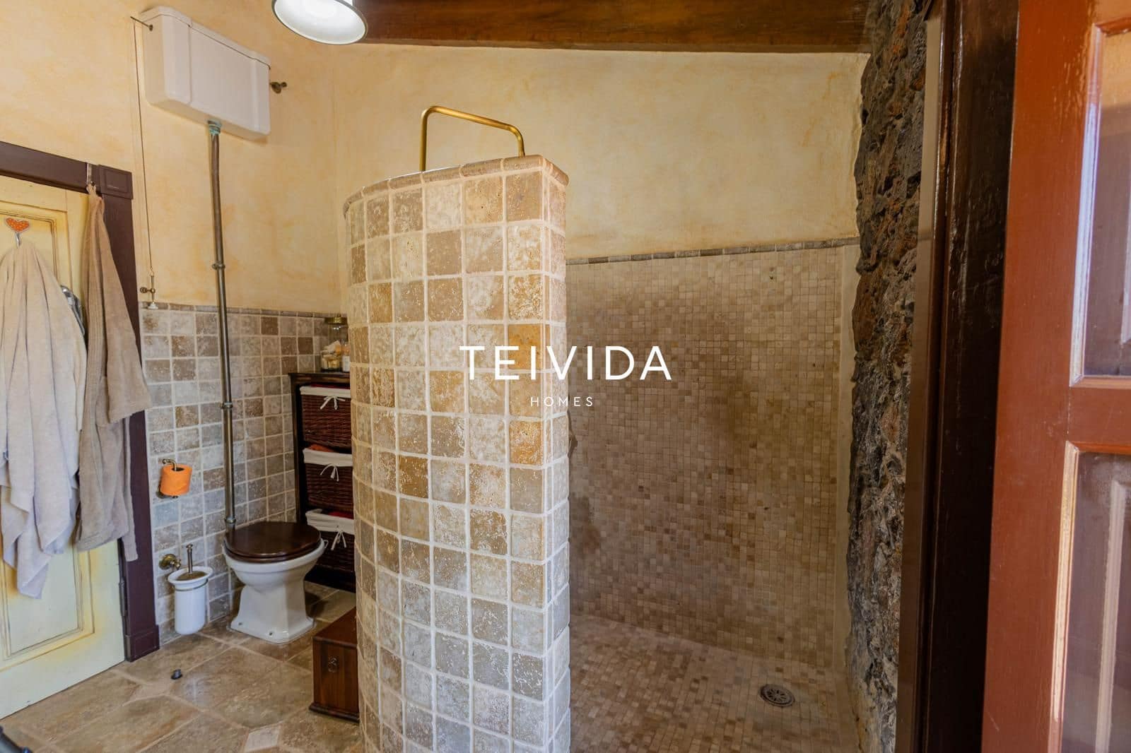2 Zimmer Villa zu verkaufen in La Esperanza mit Pool Garage - 730.000 € (Ref: 10050443)