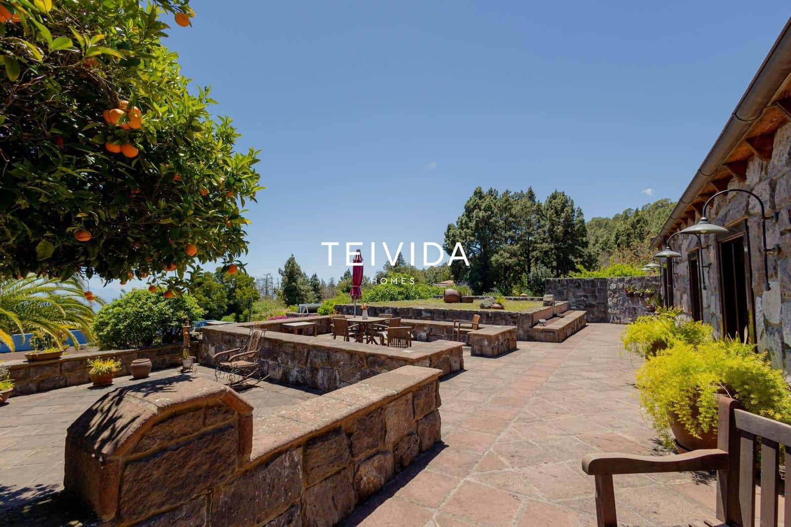 2 Zimmer Villa zu verkaufen in La Esperanza mit Pool Garage - 730.000 € (Ref: 10050443)