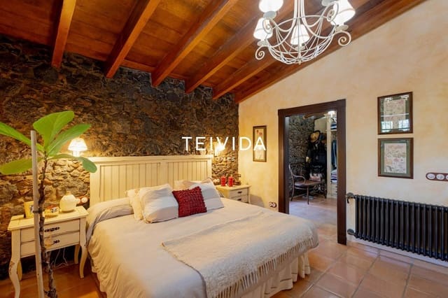 2 Zimmer Villa zu verkaufen in La Esperanza, El Rosario - 730.000 € (Ref: 10050443)