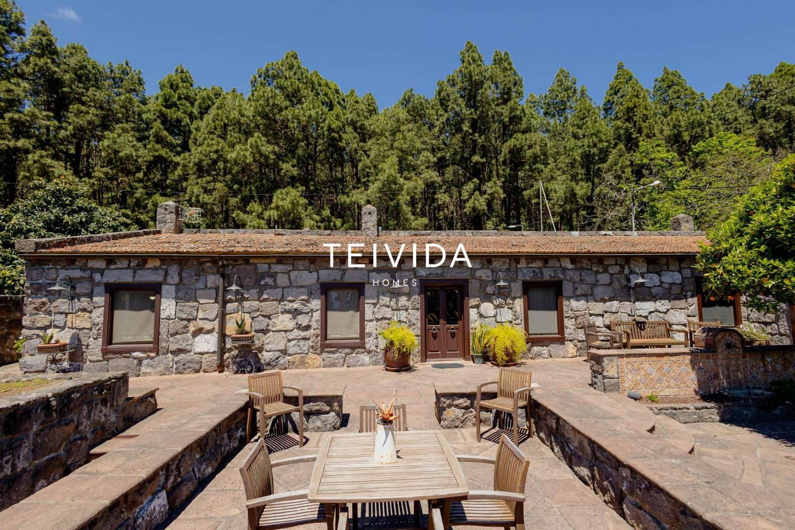 2 Zimmer Villa zu verkaufen in La Esperanza mit Pool Garage - 730.000 € (Ref: 10050443)