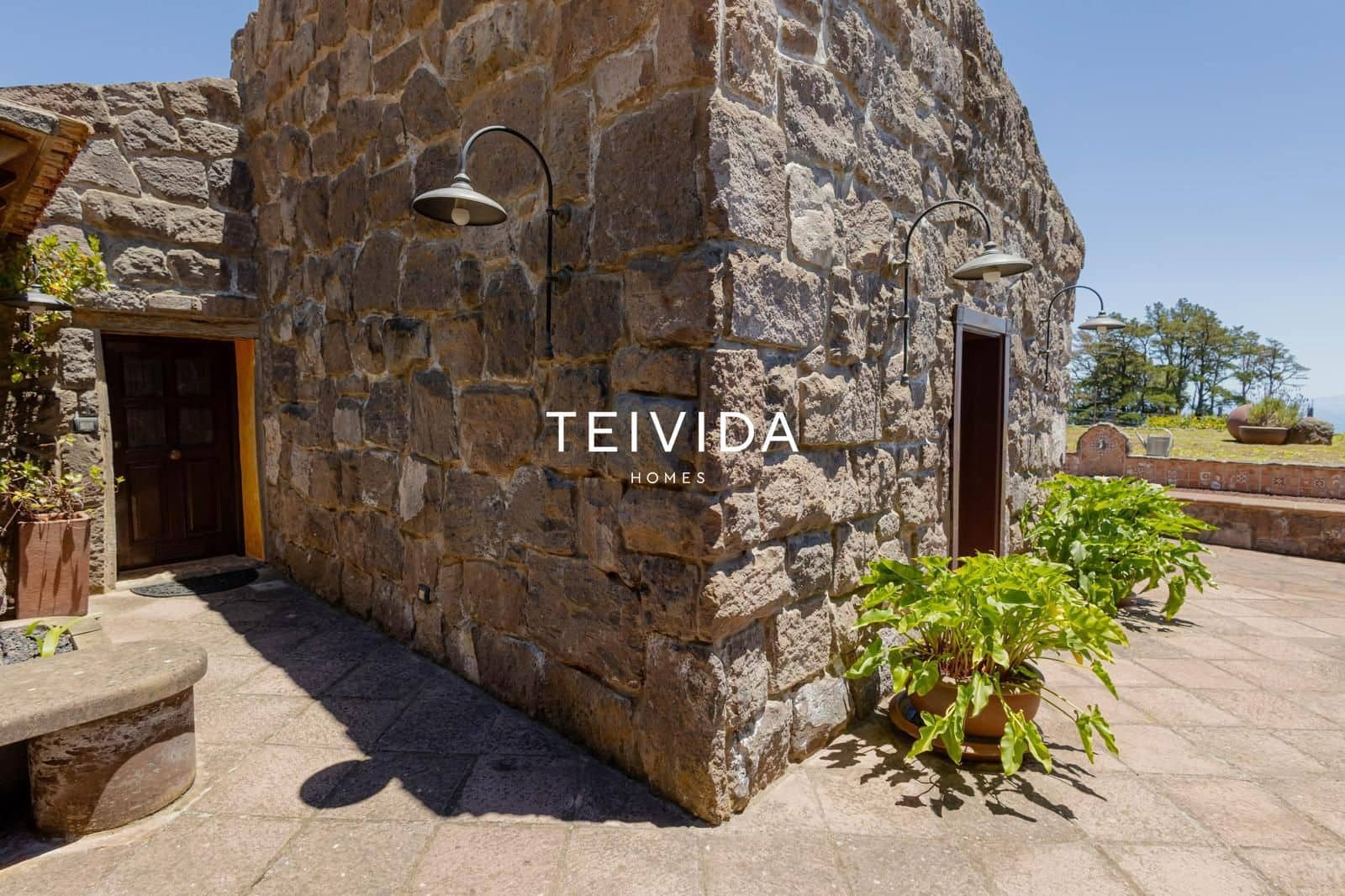 2 Zimmer Villa zu verkaufen in La Esperanza mit Pool Garage - 730.000 € (Ref: 10050443)