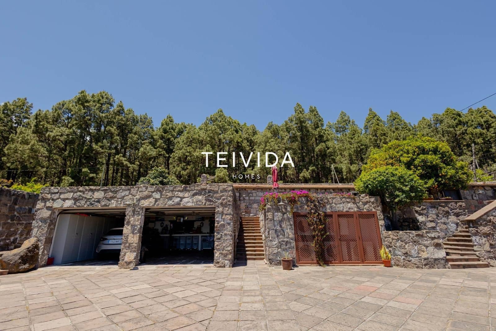 2 Zimmer Villa zu verkaufen in La Esperanza mit Pool Garage - 730.000 € (Ref: 10050443)