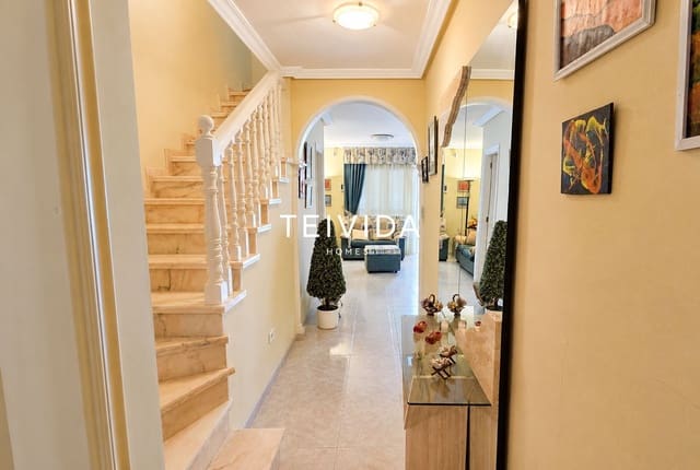 2 soverom Hus til salgs i Costa del Silencio, Arona - € 441 000 (Ref: 10054431)