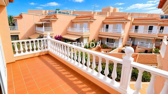 2 soverom Hus til salgs i Costa del Silencio, Arona - € 441 000 (Ref: 10054431)