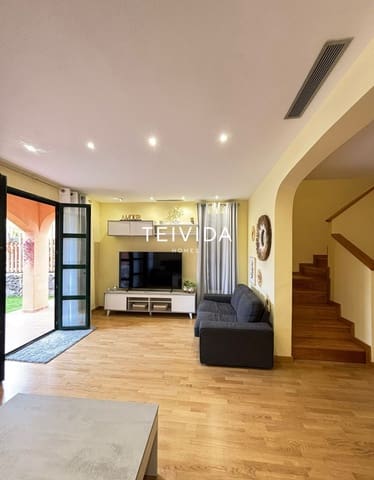 3 slaapkamer Huis te huur in Golf del Sur, San Miguel de Abona met zwembad garage - € 2.600 (Ref: 10079796)