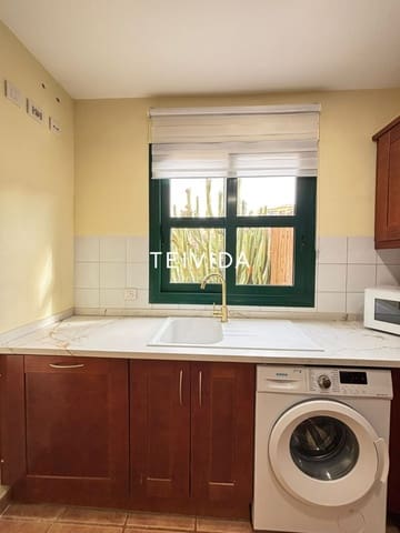 3 slaapkamer Huis te huur in Golf del Sur, San Miguel de Abona met zwembad garage - € 2.600 (Ref: 10079796)
