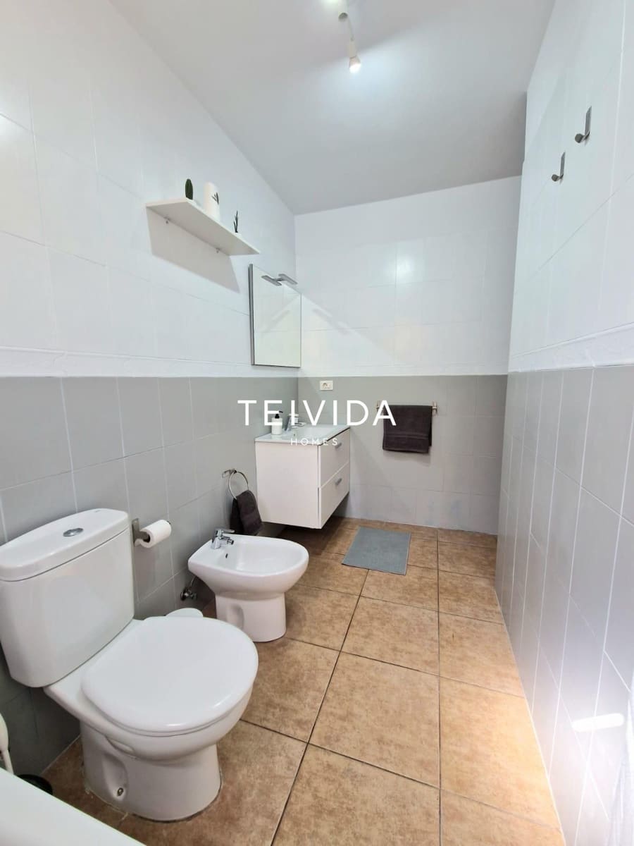 Piso de 3 habitaciones en San Isidro de Abona en alquiler - 1.770 € (Ref: 10079797)