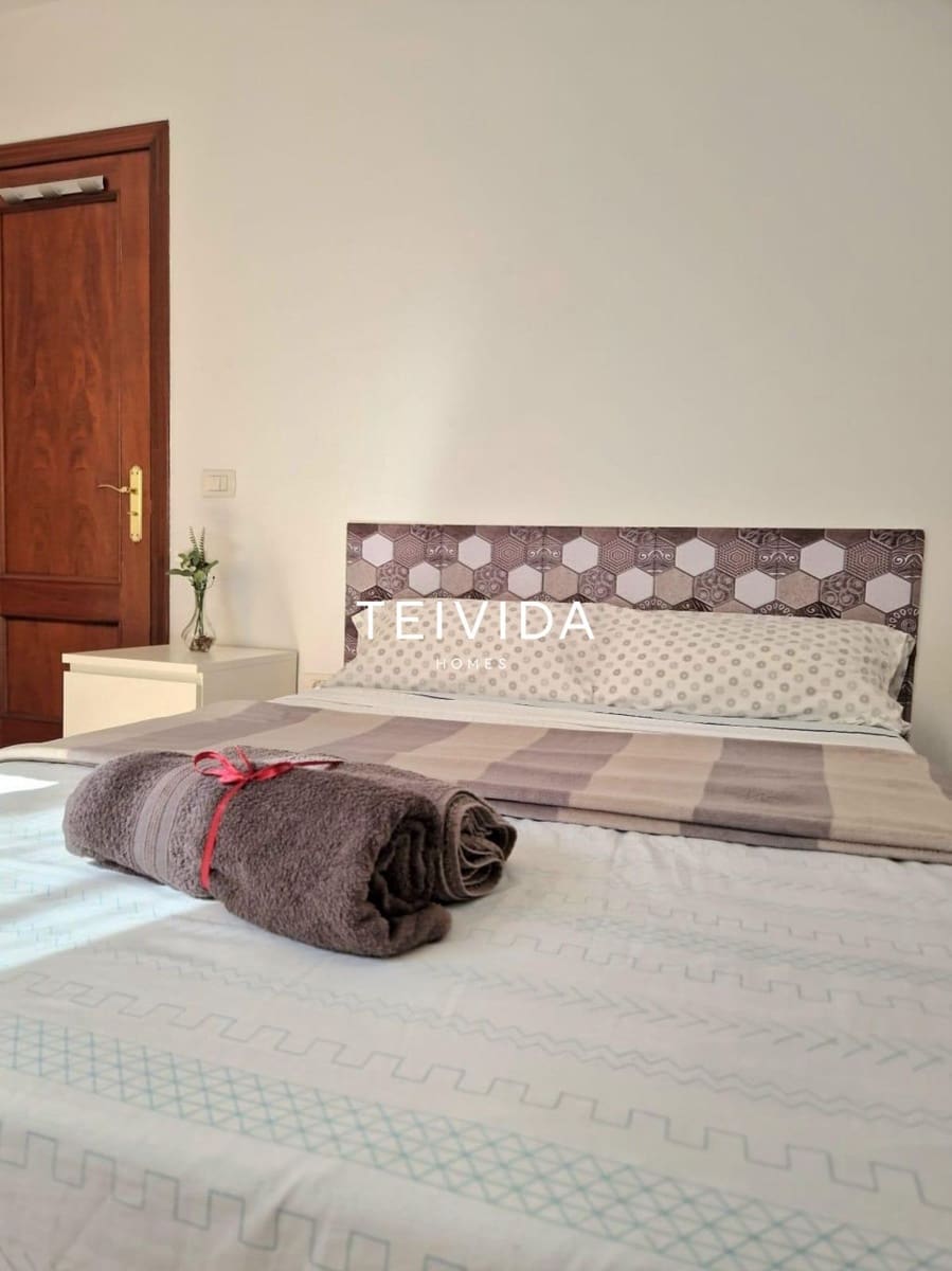 Piso de 3 habitaciones en San Isidro de Abona en alquiler - 1.770 € (Ref: 10079797)