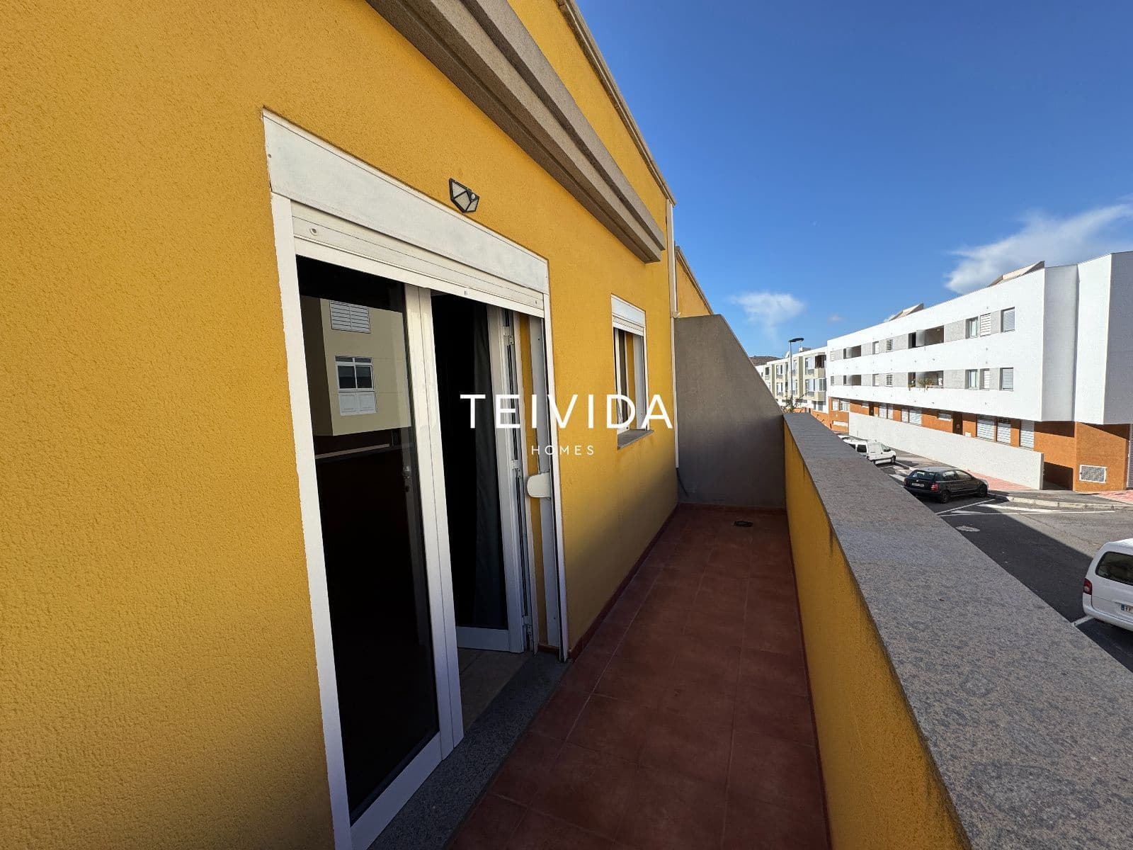 Piso de 3 habitaciones en San Isidro de Abona en alquiler - 1.770 € (Ref: 10079797)