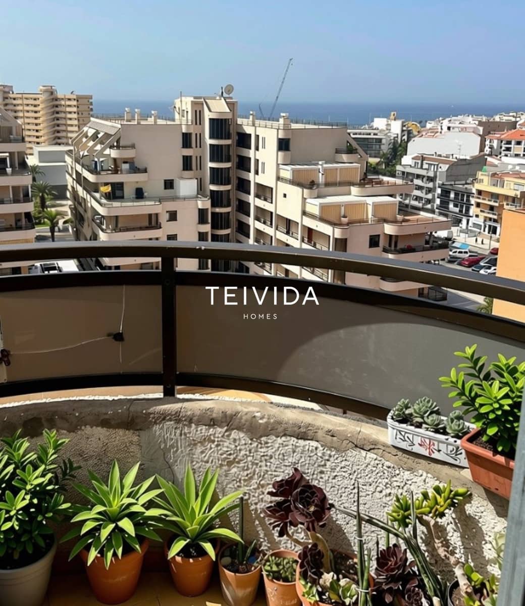 3 sovrum Lägenhet till salu i Los Cristianos med pool - 320 000 € (Ref: 10079922)