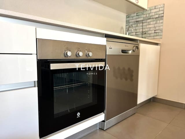 Piso de 2 habitaciones en Los Abrigos, Granadilla de Abona en venta con piscina garaje - 325.000 € (Ref: 10079925)