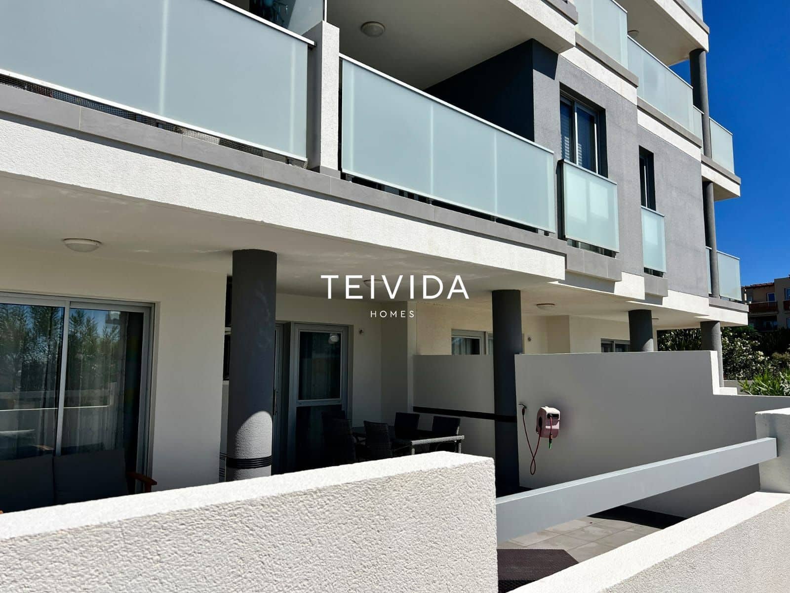 Piso de 2 habitaciones en Los Abrigos en venta con piscina garaje - 325.000 € (Ref: 10079925)