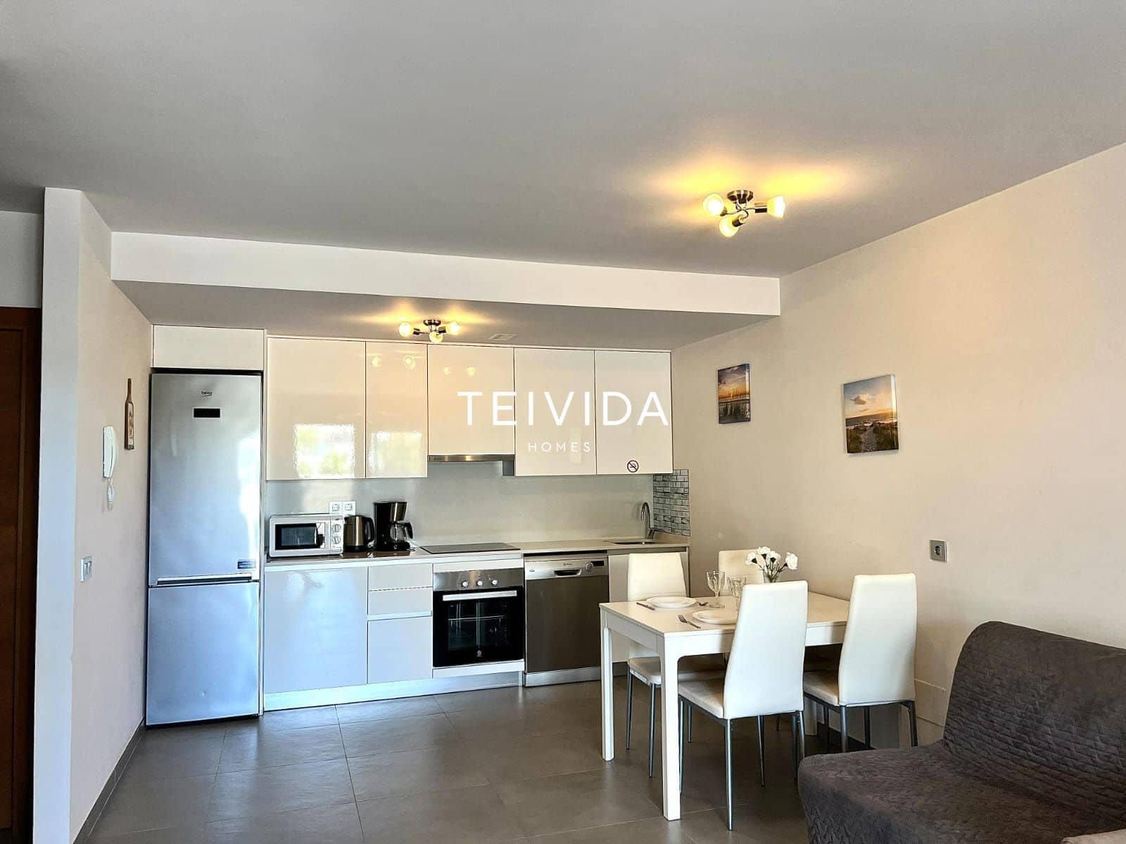 Piso de 2 habitaciones en Los Abrigos en venta con piscina garaje - 325.000 € (Ref: 10079925)